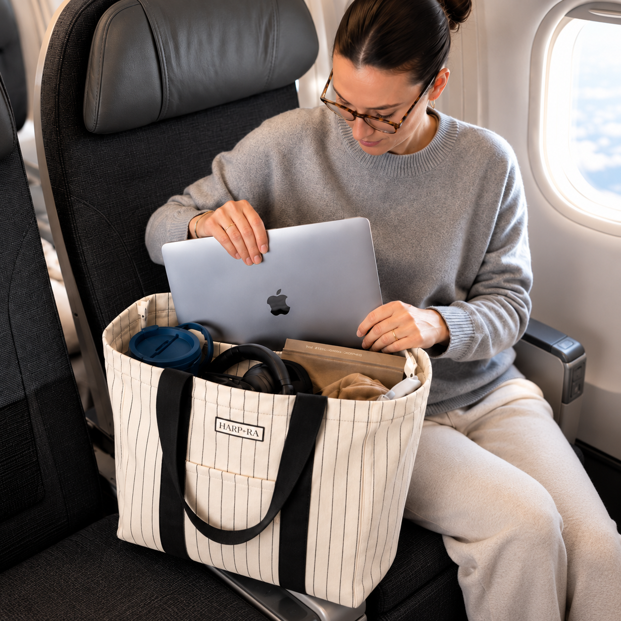 Traveller Tote In Black Stripe